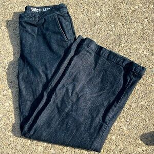 New York & Co Low rise wide leg Flare Dark Denim Jeans Size 10